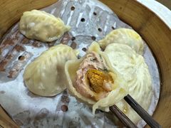 蛋黄鲜肉包-东升灌浆包(辛庄街总店)