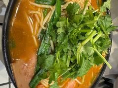 -肥汁米蘭香港米线(长宁来福士店)