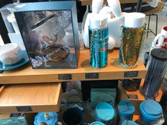 零售区-星巴克(成都机场T2店)