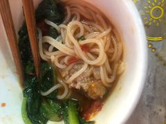 -李记特色罐罐米线(重庆中环大厦店)