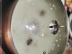 -洪氏嗨捞·猪肚鸡火锅(阳光天地店)
