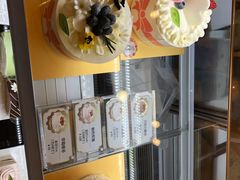 -花花卷卷·鲜食蛋糕(静安久光百货店)