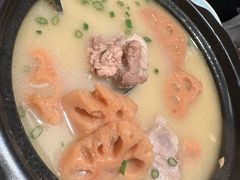 -佬麻雀·新湘菜(东方宝泰店)