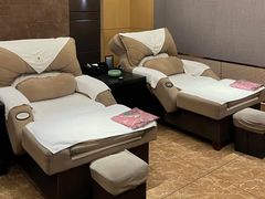 -金色印象·4K影院式足体养生(金沙店)