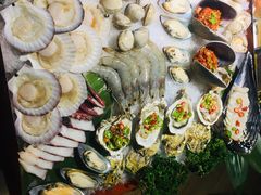 -鑫釜山海鲜烧烤(鑫丰国际店)