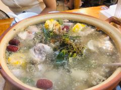 石橄榄炖鸡-洪大厨鸡煲(福田店)