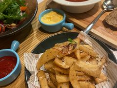 松露芝士牛扒薯-原石牛扒·约会餐厅(龙城万科里店)