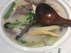 -成都你六姐·牛肉冒菜(城市集市合生汇店)