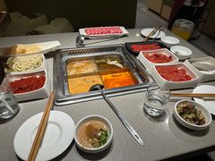 -海底捞火锅(世界城广场店)