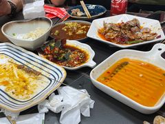 -许哥东北烧烤·铁丳烤串·宫后夹肉(繁花中心店)
