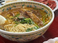 -金杨拉面王小吃面馆·牛三宝面·红烧牛肉粉