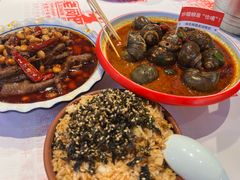 -老闵田螺馆·南昌市井菜·特色小吃(总店)