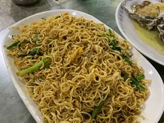 -四川小胡子海鲜(丁村万人海鲜广场店)