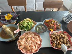 -爱的果实月嫂育婴师(世纪东方店)