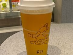 纯绿妍茶后-喜茶(东莞雍华庭店)