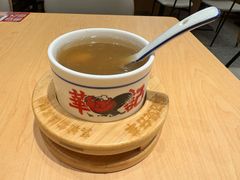 -华记煲仔华·煲仔饭(市桥易发店)