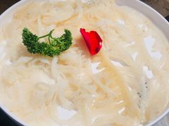 -小龙坎火锅(湖滨银泰in77店)