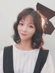 -HANYI韩艺形象店