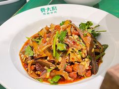 湘辣热卤-费大厨辣椒炒肉(太平老街店)