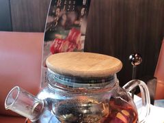 -蝴蝶里·粤菜·点心(滨江龙湖店)