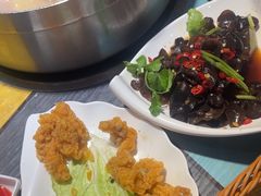 -四季喧黔味豆米火锅(万达广场店)