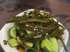 -牛一嘴·兰州牛肉面·大盘鸡(财富中心店)