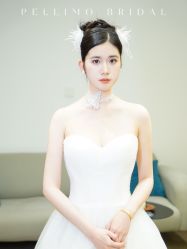 -派丽莫Pellimo原创设计婚纱品牌