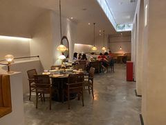 -来龙里 精致 东南亚餐室(万象城店)