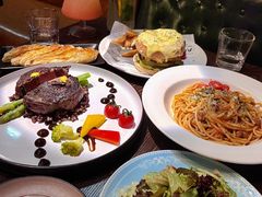 -The Cheebat 锌吧·Bistro(体育西店)