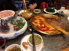 -小天鹅火锅·一线江景洪鼎旗舰店(洪崖洞店)