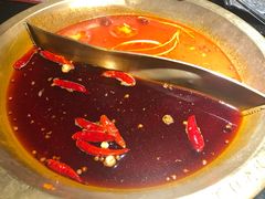 鸳鸯锅底-渝利重庆火锅