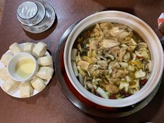 -东巴谷野生菌火锅餐厅