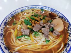 牛肉拉面-老味牛肉面(彩环里店)