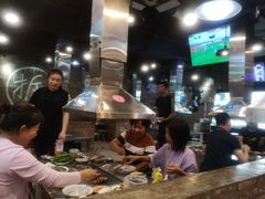 -马路牙子烧烤音乐酒馆(望京店)