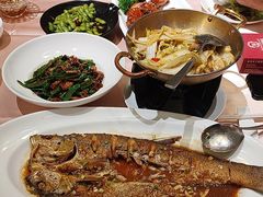 -王府井酒店(金桥港湾店)
