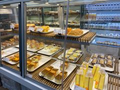 面包甜点陈列柜-沁园(南坪上海城店)