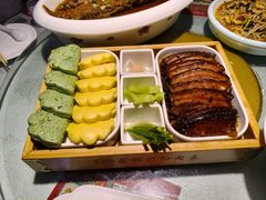 -鑫裕园三个拿手菜(白堤路店)