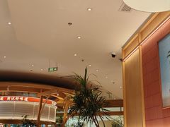 -LuOne凯德晶萃广场(徐家汇路店)