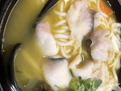 -鑫花溪牛肉米粉(凤凰街创始总店)