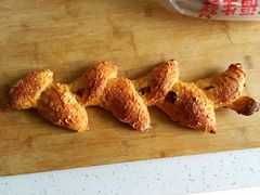 芝士面包-老梦面包 CHEZMOREL(三源里店)