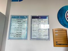 -七彩阳光游泳俱乐部(江北远洲店)