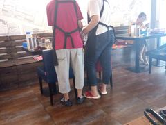 服务员-青松大叔的店(东财店)