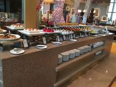 自助取餐区-视界美食自助餐厅·石家庄希尔顿酒店