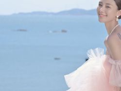 -挪娅婚纱摄影皇家会所