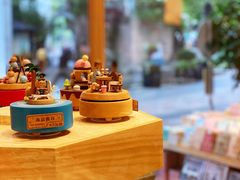 -猫的天空之城概念书店(杭州南宋御街店)