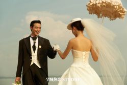 -全城热恋璀璨婚纱摄影(国贸总店)