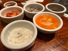 -萨拉伯尔(燕莎友谊商城店)