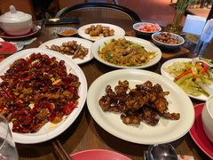 -肆海小川菜酒馆Wine Bistro (青年路店)