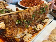 -小三峡食府(西五路店)