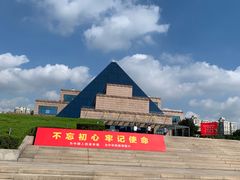 -上海市龙华烈士陵园